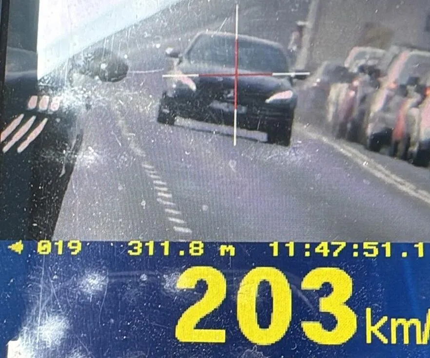 Chwile grozy na ulicach Krakowa. 22-latek pędził ponad 200 km/h