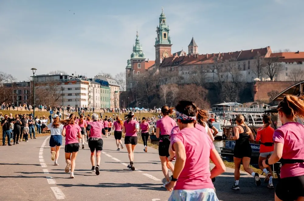 3. Krakowski Bieg Kobiet już w weekend. 3000 uczestniczek pobiegnie pod Wawelem
