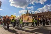 Setki osób na marszu w Krakowie. Protest przeciw S7 i apel o uczciwe zasady