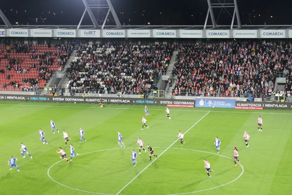 Cracovia przegrywa trzeci mecz z rzędu. Słaba dyspozycja Pasów trwa