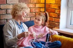 Szydełko czy druty? Modne hobby, do którego warto wrócić