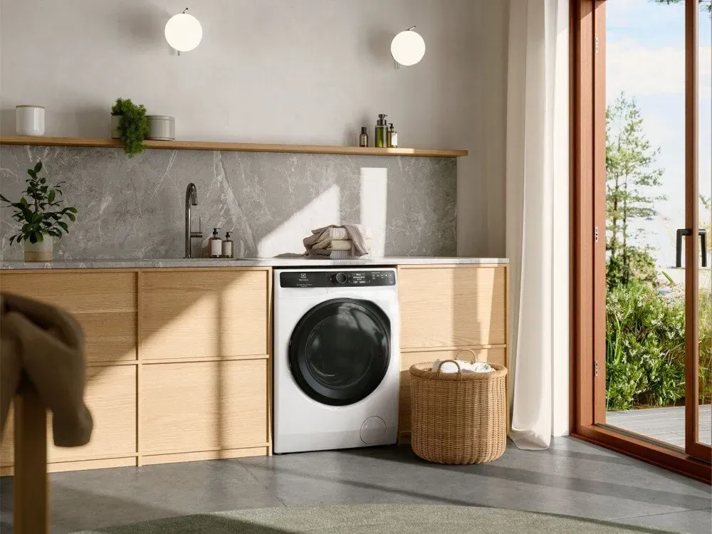 Szybka i skuteczna pielęgnacja Twoich ulubionych ubrań. Pralka Electrolux zadba o ich trwałość