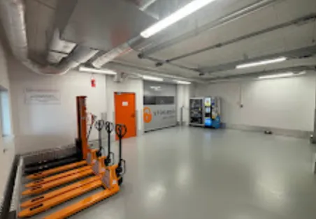 magazyny samoobsługowe w Krakowie