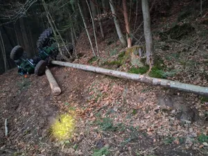 Poważny wypadek w Małopolsce. 10-latek poszkodowany, śmigłowiec LPR na miejscu