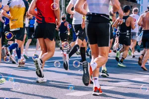 Biegowa niedziela w Krakowie. Duże utrudnienia ale szczytny cel