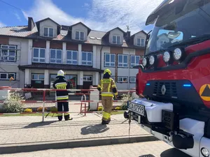 Alarm w szkole pod Tarnowem. Ewakuowano ponad 260 dzieci