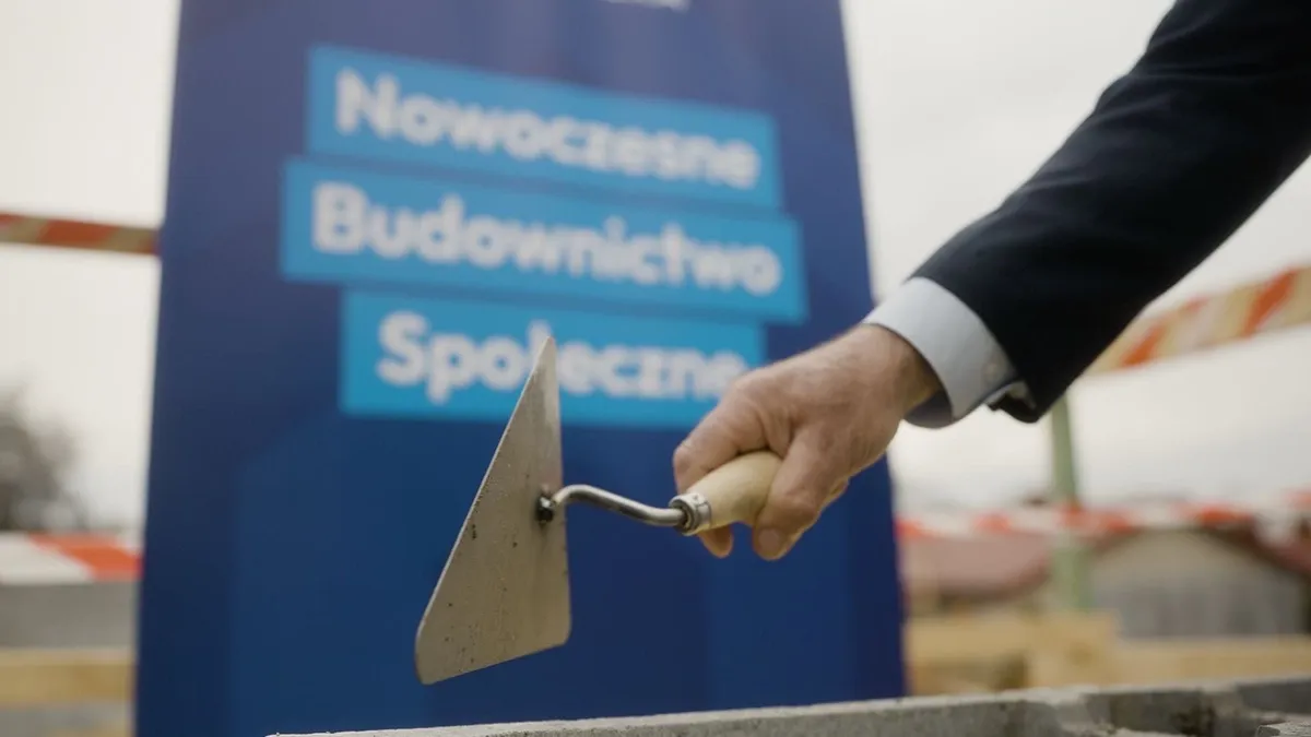 Wmurowanie kamienia węgielnego pod inwestycję KZN SIM Ziemia Krakowska w Gołczy