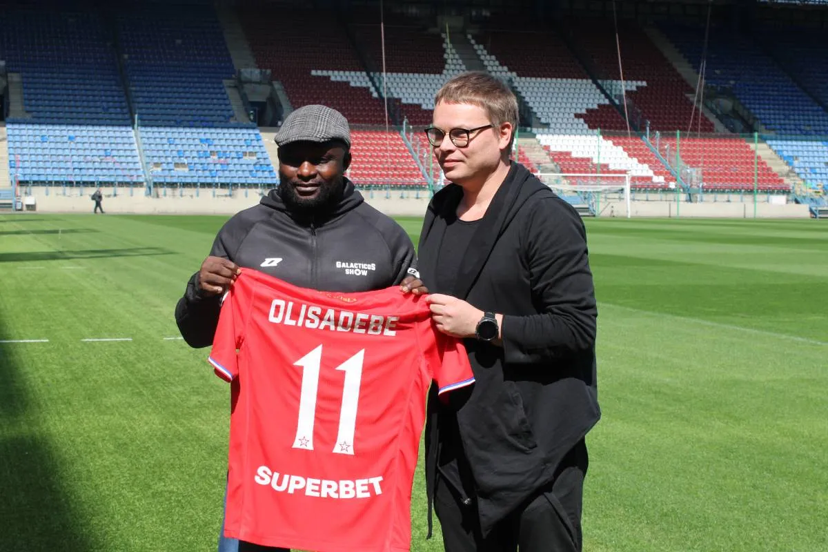 Olisadebe i Jerzy Brzęczek na stadionie Wisły Kraków. Przed nami wyjątkowy mecz