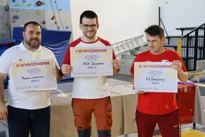 Pokonali ekipy z całej Polski. Bocheńscy modelarze wrócili z pucharem i wygraną