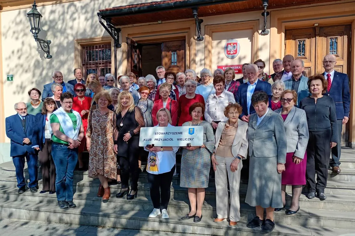 Wieliczka pamięta o ofiarach Katynia i katastrofy smoleńskiej