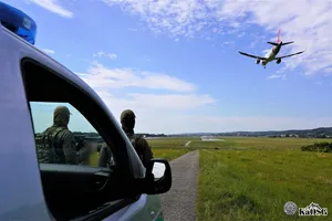 Gorący świąteczny okres na lotnisku w Krakowie. Zatrzymania, odmowy wjazdu i unieważnione dokumenty