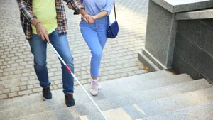 Nowa szansa dla osób z dysfunkcją wzroku. W Krakowie ruszyły bezpłatne zajęcia i spotkania