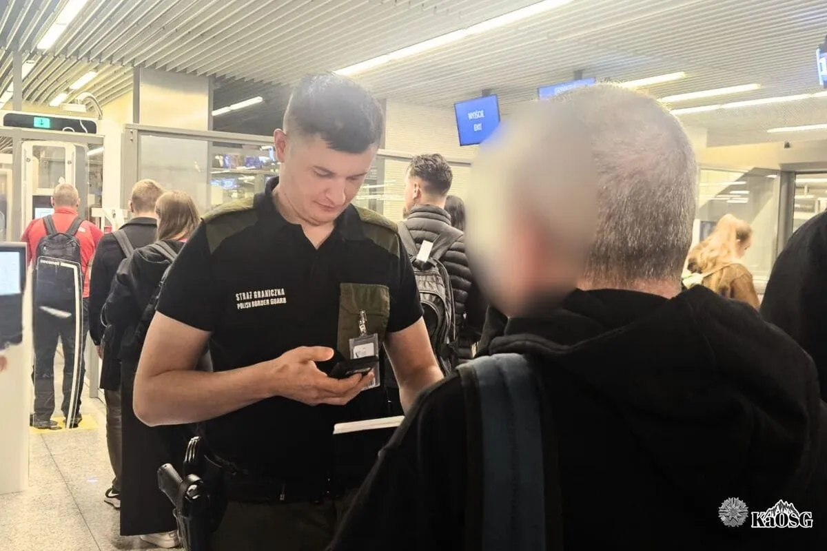 Akcja służb na lotnisku w Krakowie. Wszystko przez obywatela Hiszpanii