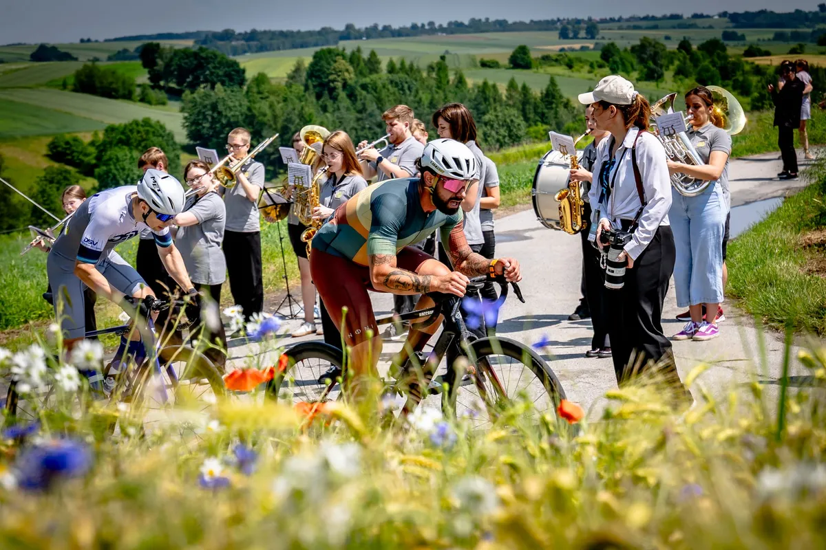 J-labs Gołcza Race 2026, prawdziwy Jurajski Klasyk, przeszedł do historii jako kolejne wielkie święto kolarstwa!