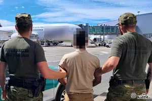 Miał opuścić Polskę dobrowolnie. Skończyło się przymusową deportacją