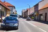 11-latek wpadł pod auto w Kętach. Chłopiec trafił do szpitala