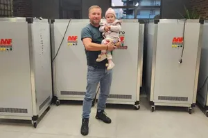 „Dobro wraca, podaj dalej”. Bartłomiej Szczoczarz rusza z konkursem dla placówek