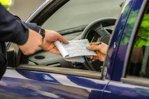 Policjanci łapali się za głowę. 18-latek z Małopolski dostał 9500 zł mandatu