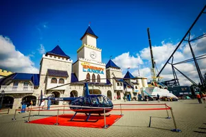 Helikoptery, auta Buddy i bajkowe kostiumy. Energylandia świętowała 12. urodziny