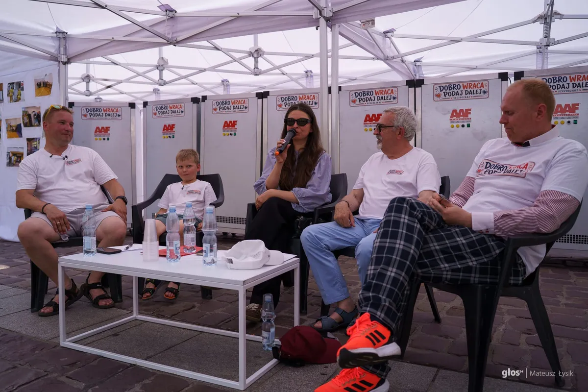 Briefing w Krakowie. Od lewej: Barłoniej Szczoczarz, Alan Szczoczarz, Iwona Chamielec, Krzysztof Matzka i Dominik Galas
