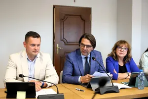 Powiat Wielicki z wotum zaufania i absolutorium za 2025 rok. Stabilne finanse i rekordowy wynik w Małopolsce