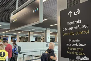 Akcja służb na lotnisku w Krakowie. Polak wykazał się skrajną głupotą