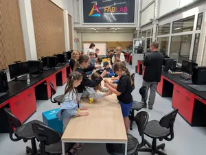 Tu dzieci nie miały czasu na nudę. Niezwykłe wakacje w FabLabie w Wielogłowach