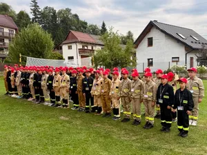 Młodzi strażacy trenowali w Ponicach