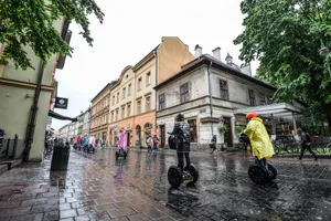 Deszcz i wyraźne ochłodzenie. W Małopolsce najwyżej 19 stopni