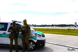 Ukrainiec awanturował się na lotnisku w Krakowie. Padły groźby śmierci