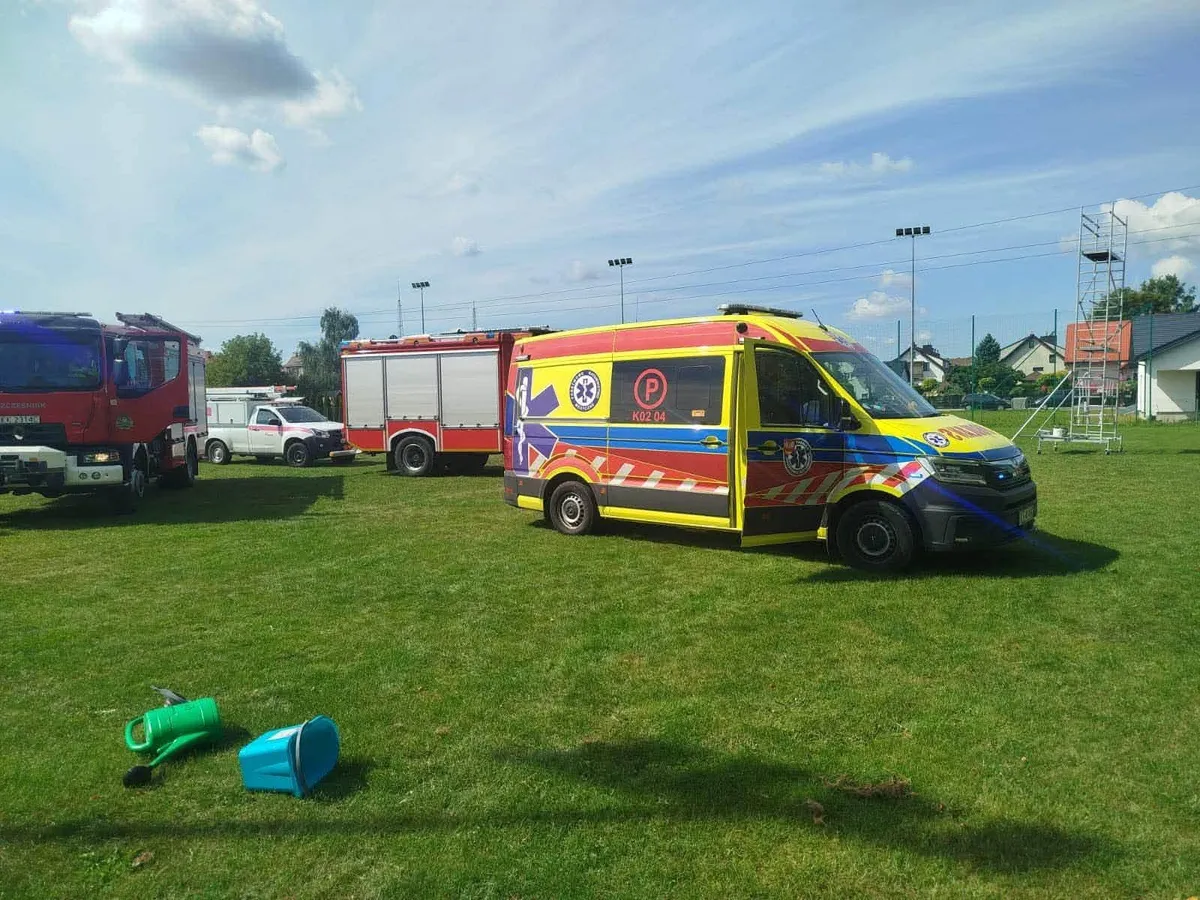 Chwile grozy na stadionie w Małopolsce. Mężczyzna porażony prądem