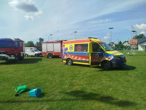 Chwile grozy na stadionie w Małopolsce. Mężczyzna porażony prądem
