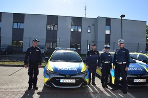 Rekordowe wsparcie. Dwanaście nowych radiowozów dla policjantów z powiatu krakowskiego