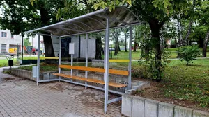 Nowe wiaty przystankowe w gminie Wieliczka