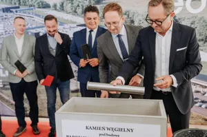 Przy Lwowskiej rośnie handlowy gigant. Kwaśny: około 1 mln zł więcej w budżecie miasta