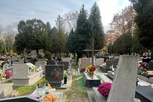 Jedziesz na cmentarz w Krakowie i okolicach? Musisz to wiedzieć