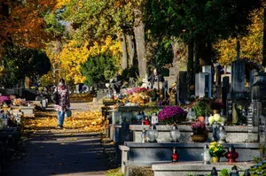 Kraków szykuje się na Wszystkich Świętych. Zmiany w komunikacji ruszą już w ten weekend