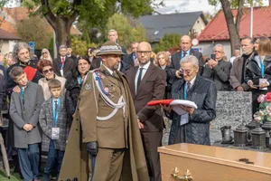 Po 61 latach wrócił na Sądecczyznę. Niezwykły los generała Józefa Gizy