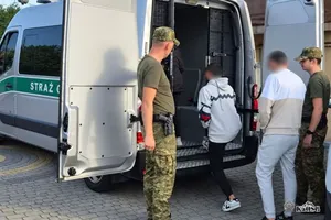 Kontrola w firmie pod Bochnią. Trzech Kolumbijczyków ma poważny problem