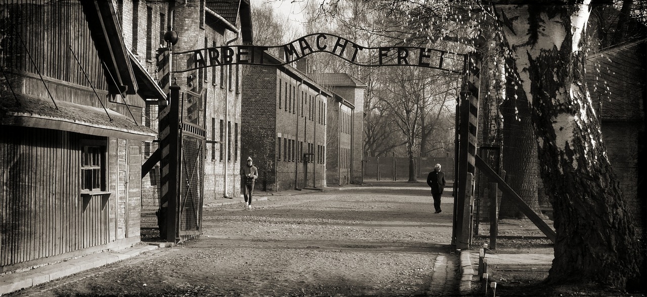 Wiceprezydent USA odwiedzi Auschwitz