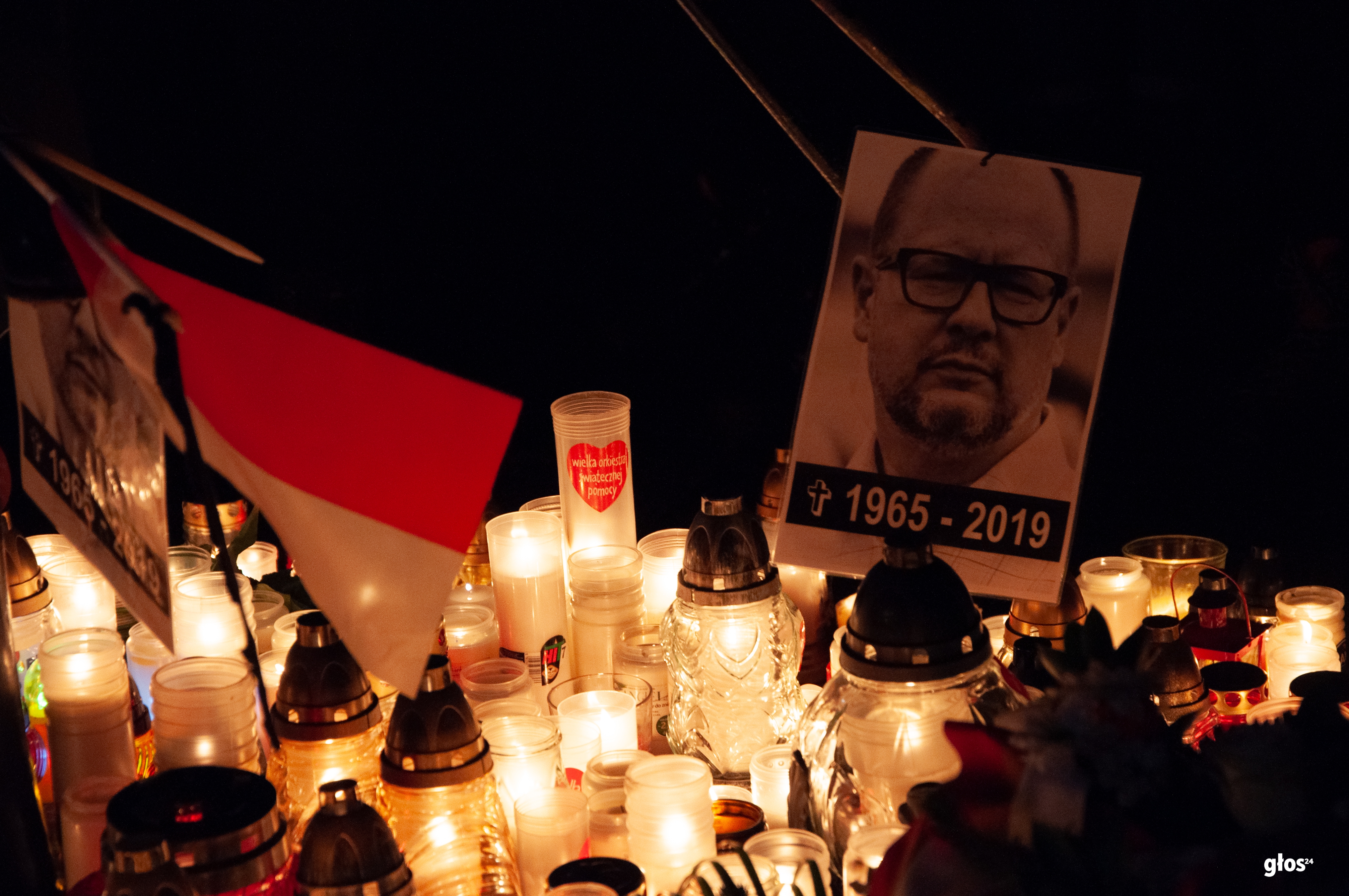 Stop nienawiści. Mieszkańcy Krakowa dla Pawła Adamowicza [ZDJĘCIA]