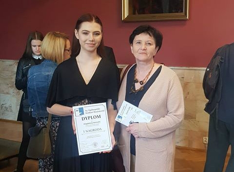 Krynica-Z.: Magda Gomulec z sukcesem w Ogólnopolskim Konkursie Recytatorskim