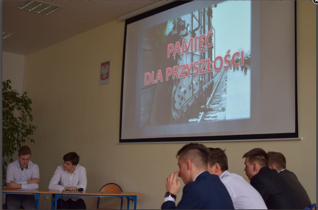 Lekcja o Holocauście w skawińskiej szkole