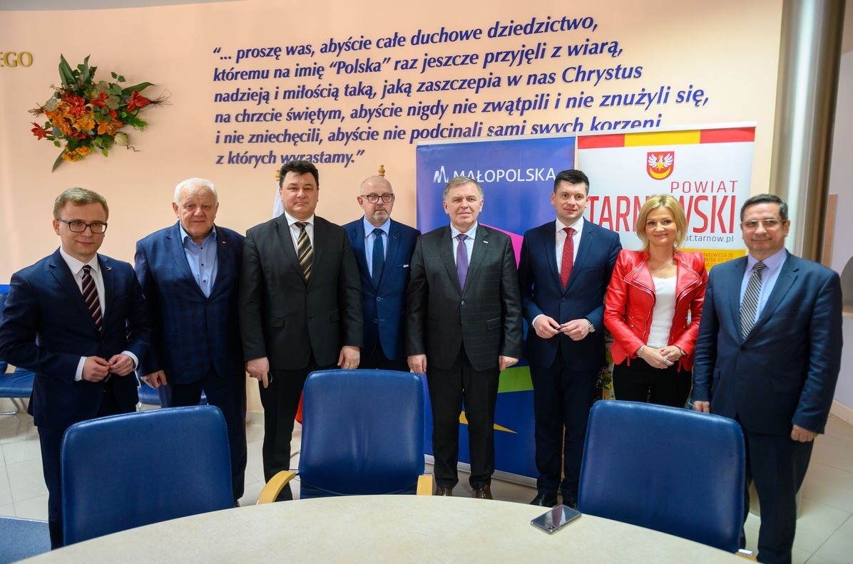 Połączenie Mościc z autostradą coraz bliżej