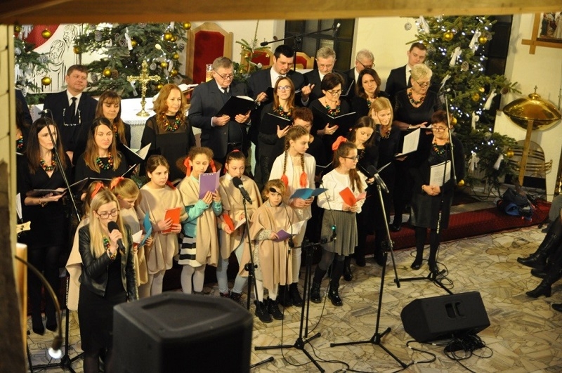 Jubileuszowy koncert chóru „Sonitus Dei” w Brzeziu