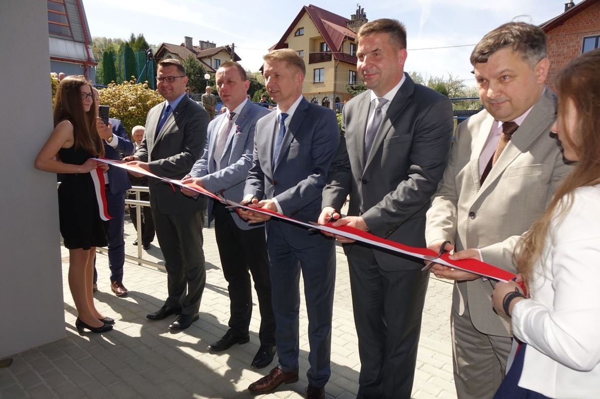 Myślenice: Nowy budynek szkoły na 80-lecie