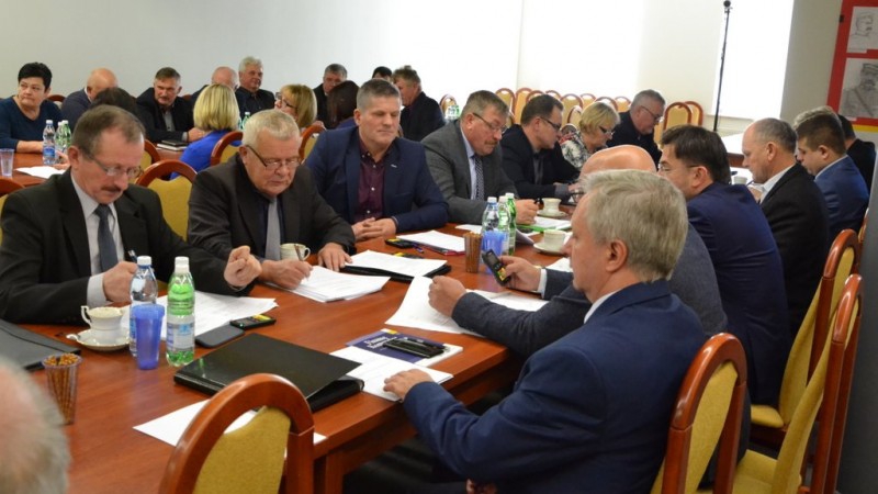 Radomyśl W.: Uchwalono stawki podatków na 2019 rok