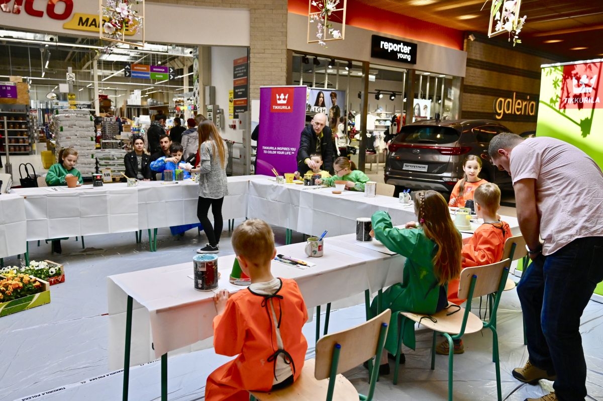 Wiosenne warsztaty artystyczne” z Tikkurilą i Galerią Raj w Dębicy