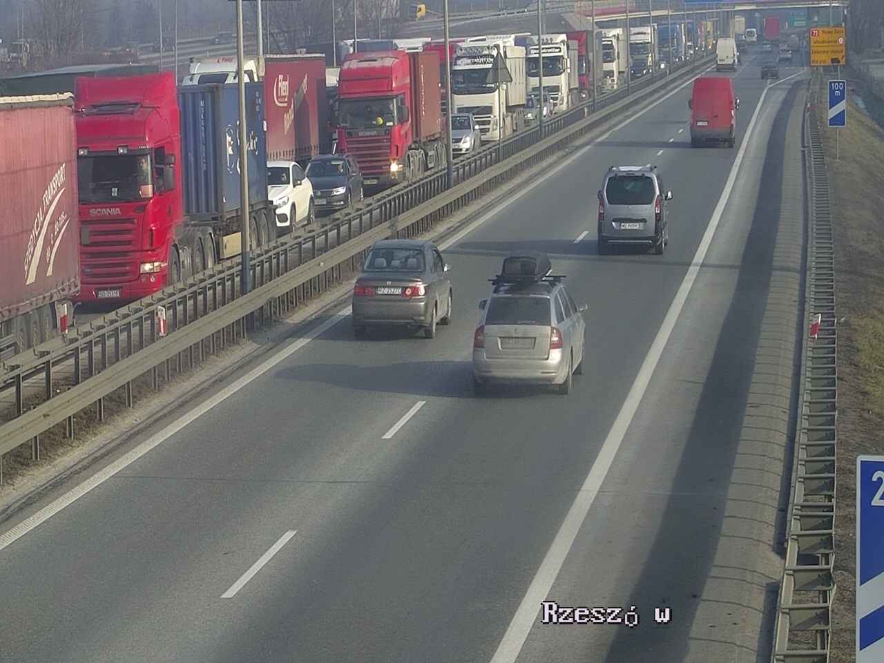 Wypadek na A4. Są utrudnienia