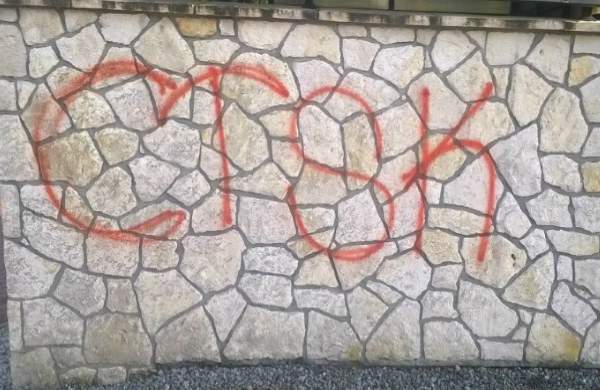 Krzeszowice. Zarzuty dla grafficiarzy. Odpowiedzą m.in za znieważenie